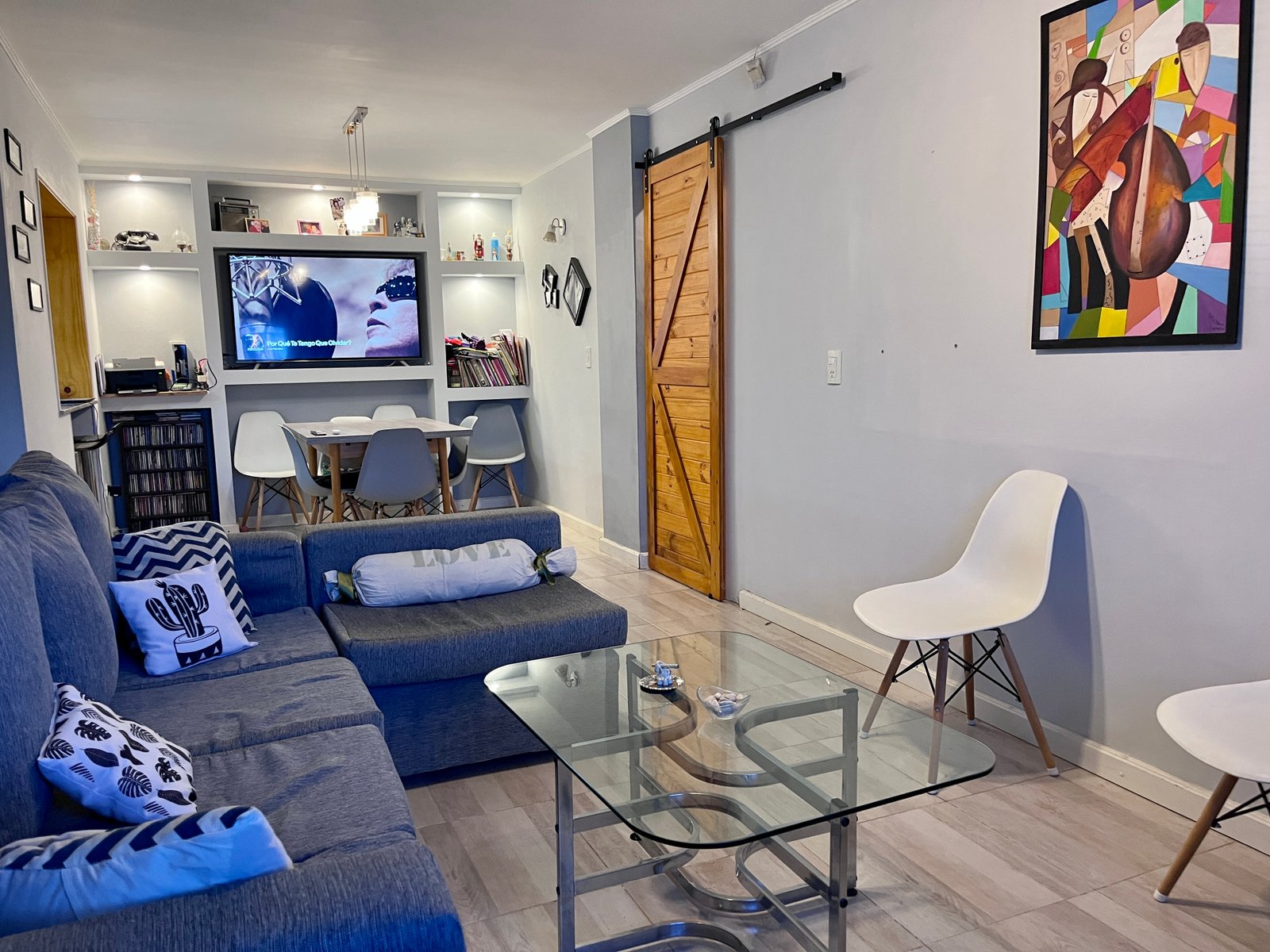 CASA con Patio En B° 400 VIVIENDA - Apta Crédito Hipotecario