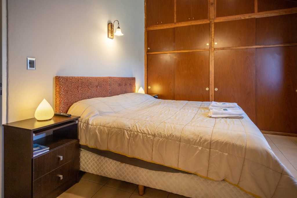 Casa con Patio, en B° Jardín Bótanico