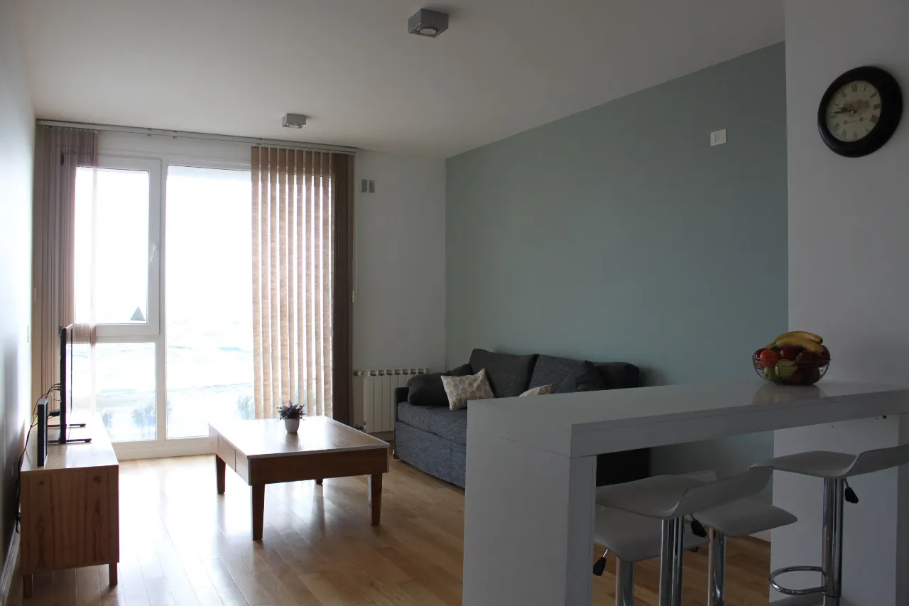 Alojamiento con Costa de Lago y Pileta Climatizada