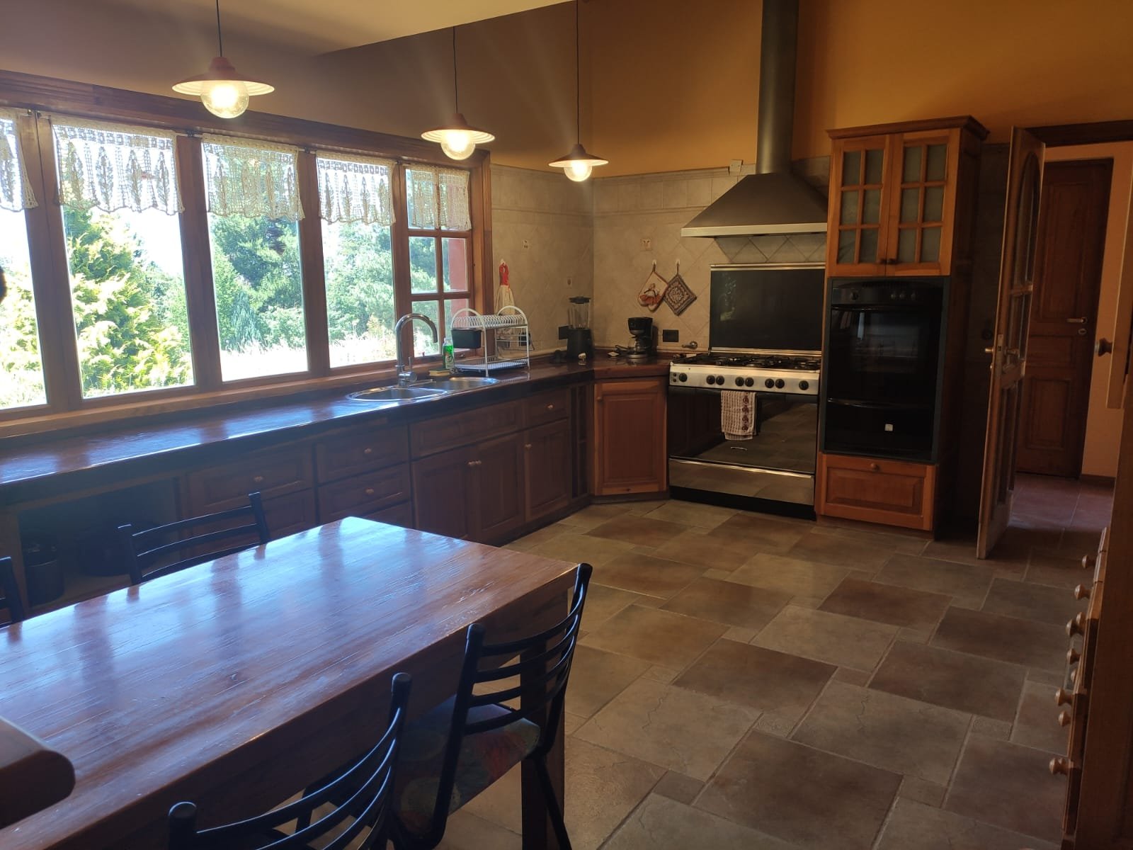 Casona cerca del centro