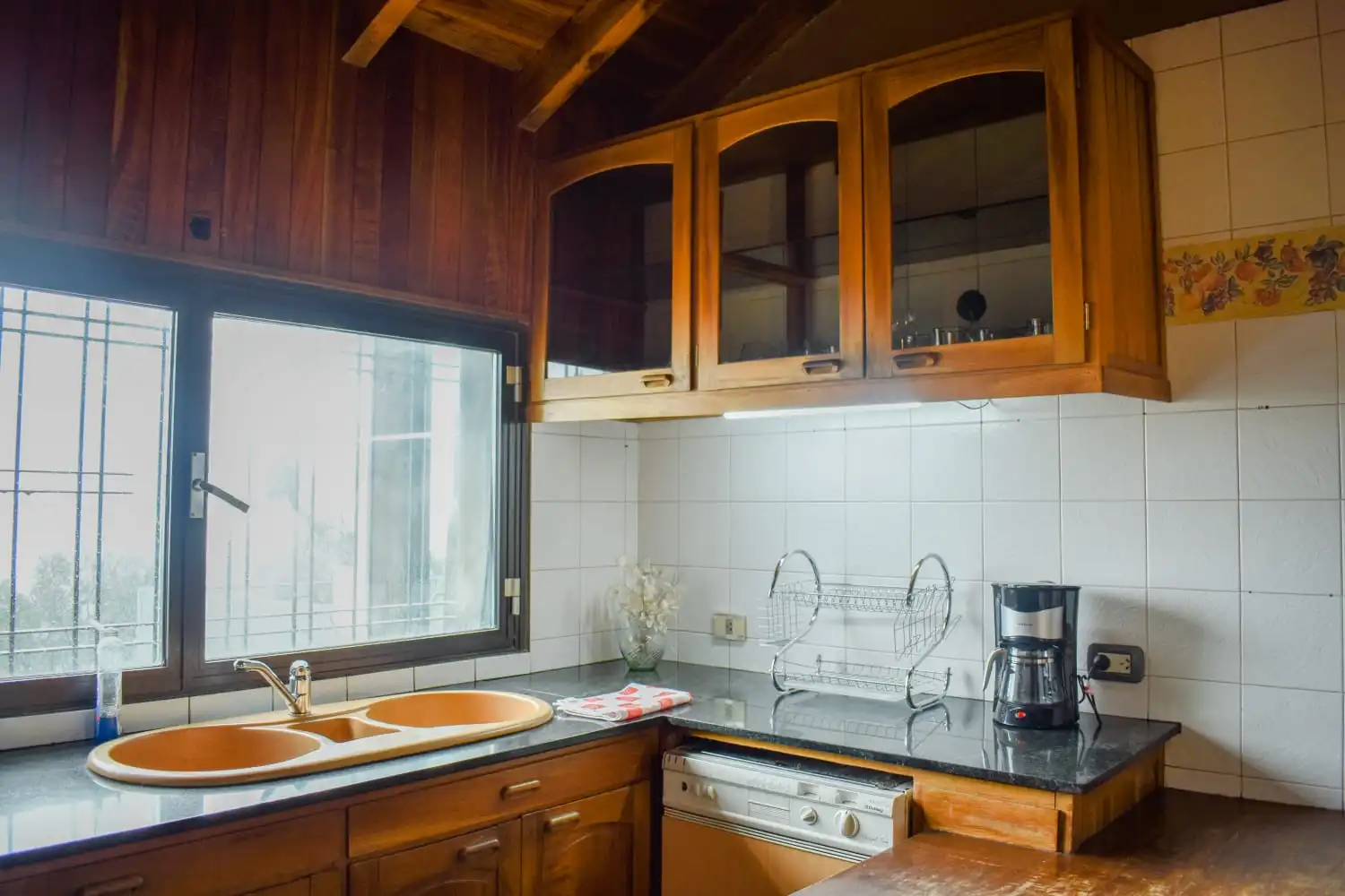 Casa con Vista al Lago y Pileta