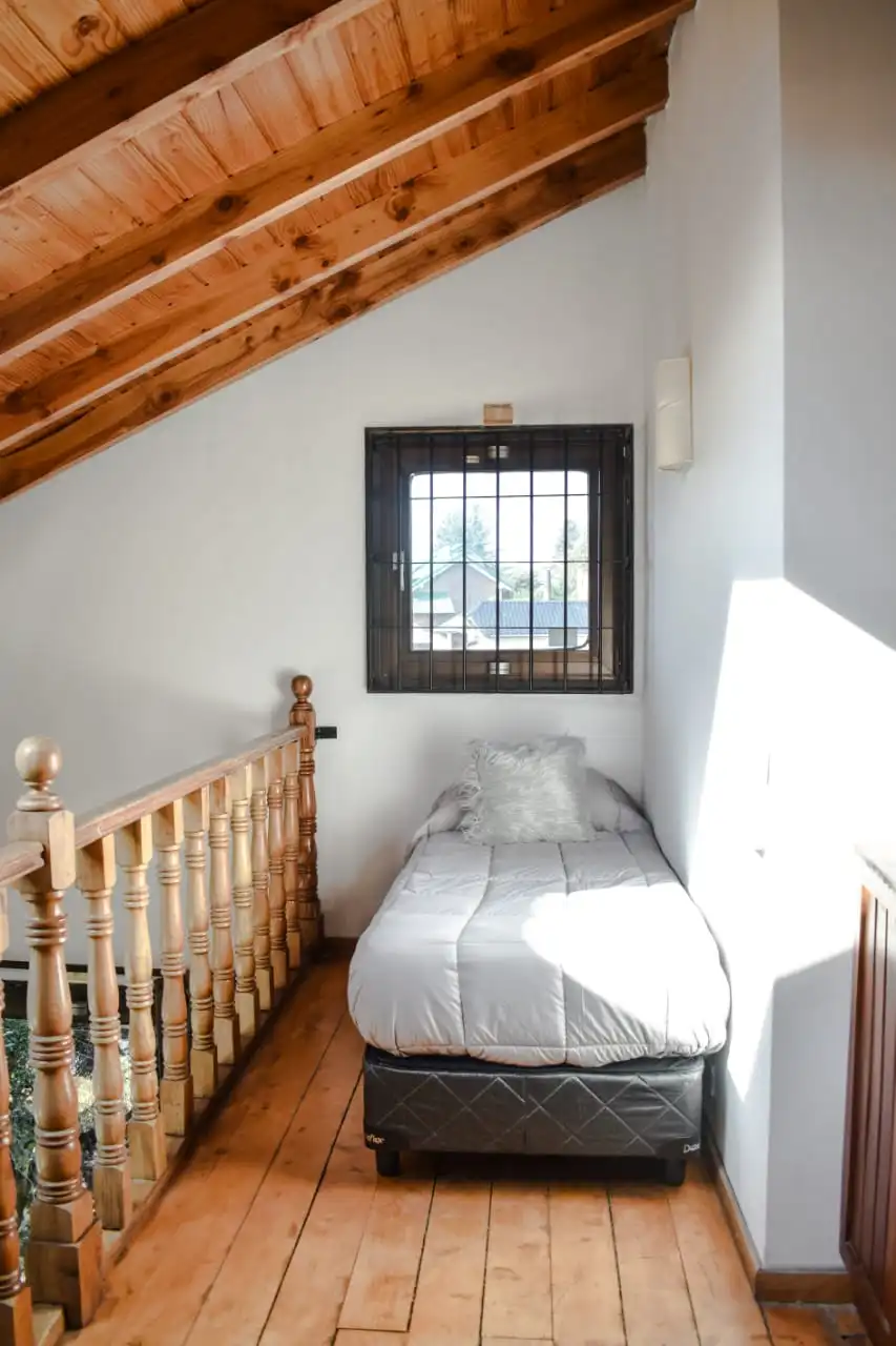 Casa con Vista al Lago y Pileta