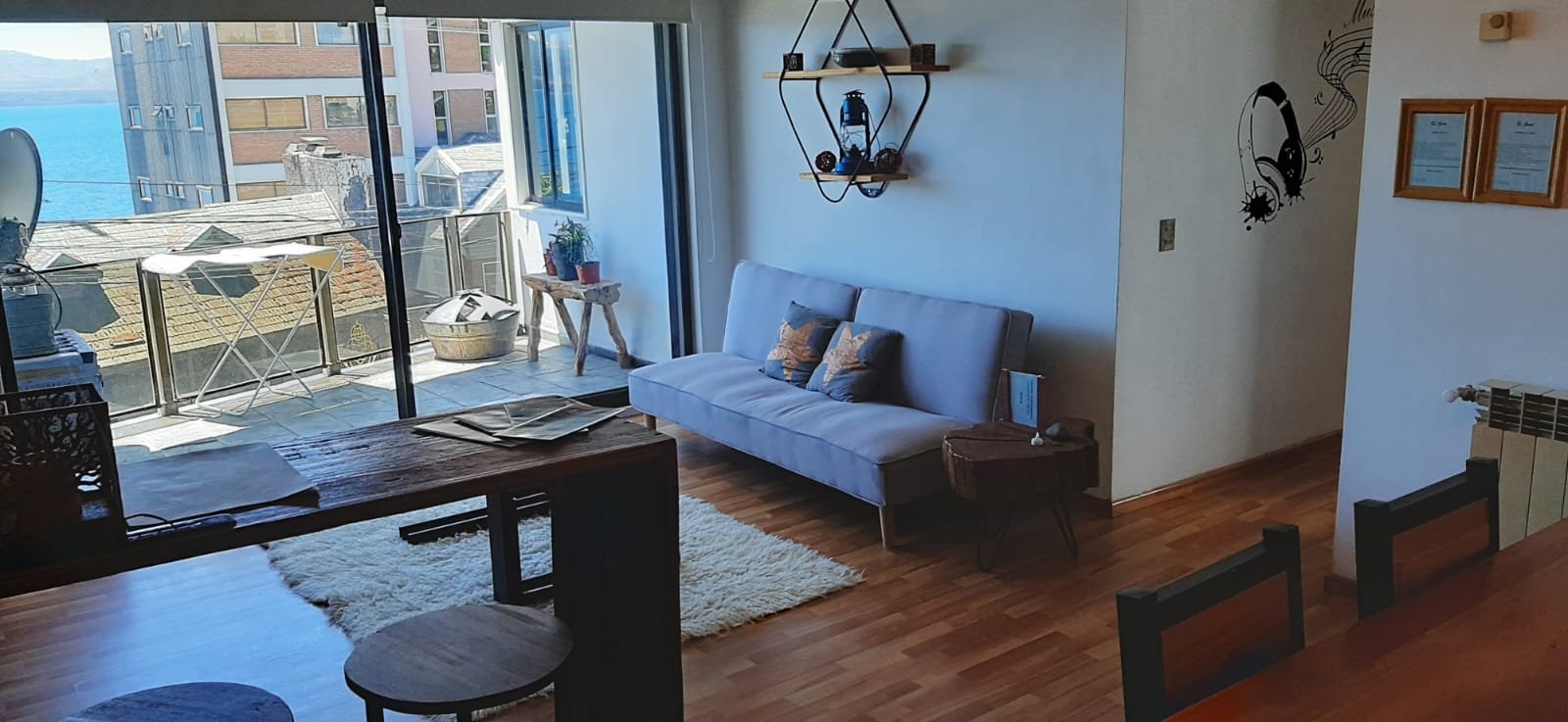 Departamento con Vista al Lago y Cochera, en el Centro