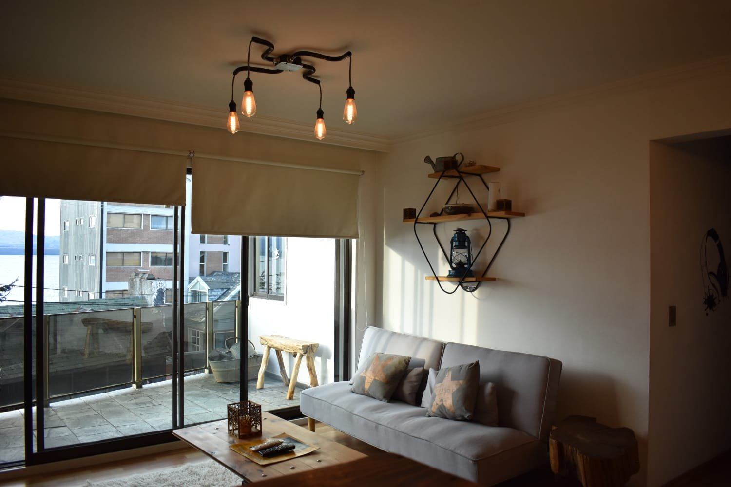 Departamento con Vista al Lago y Cochera, en el Centro