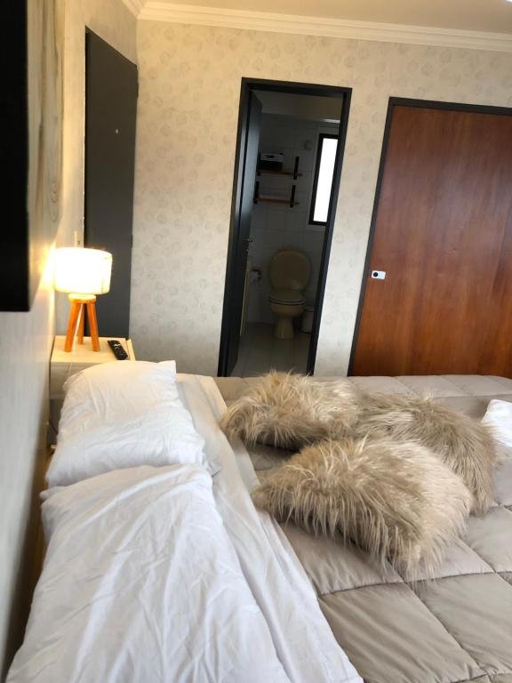 Departamento con Vista al Lago y Cochera.