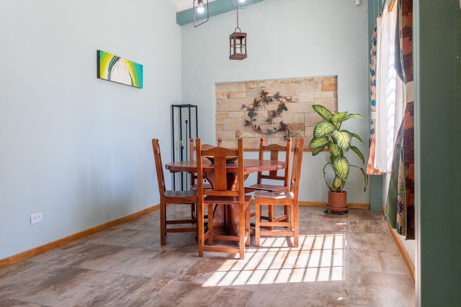 Casa con cochera a 7km del Centro