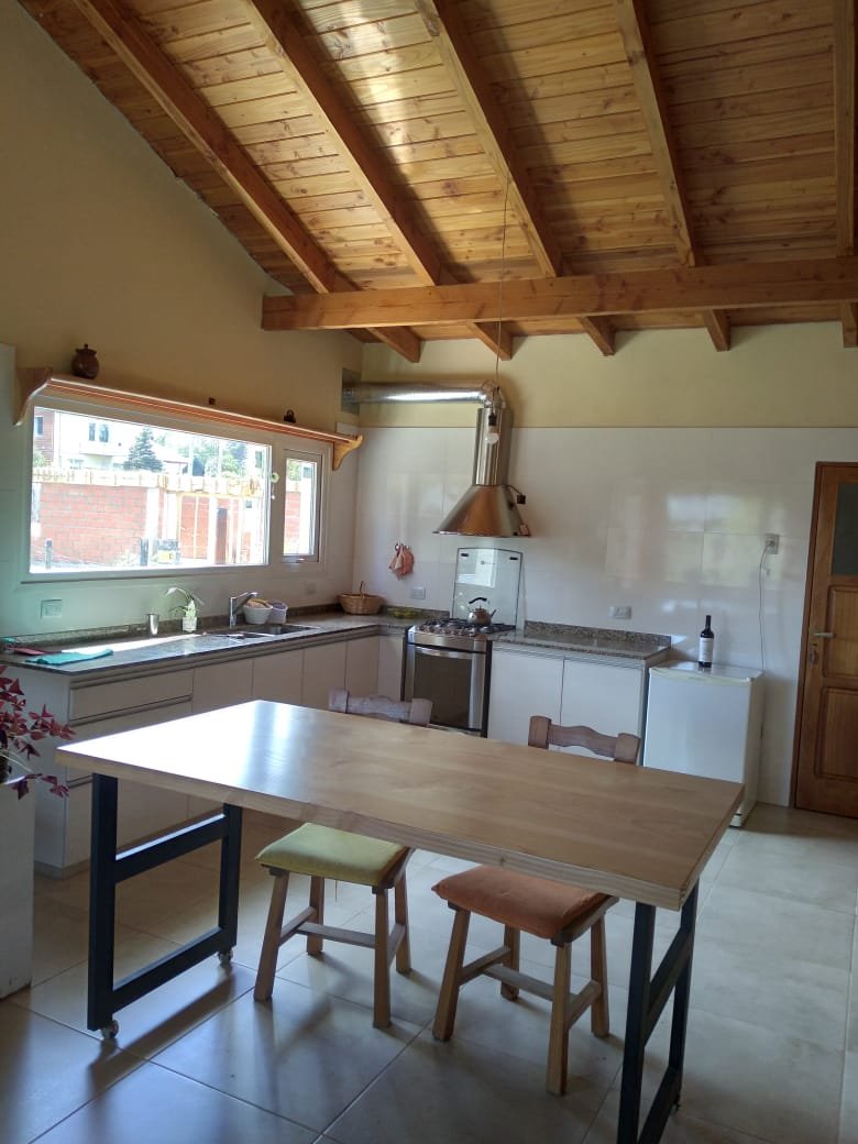 Cabaña con Patio y Parrilla