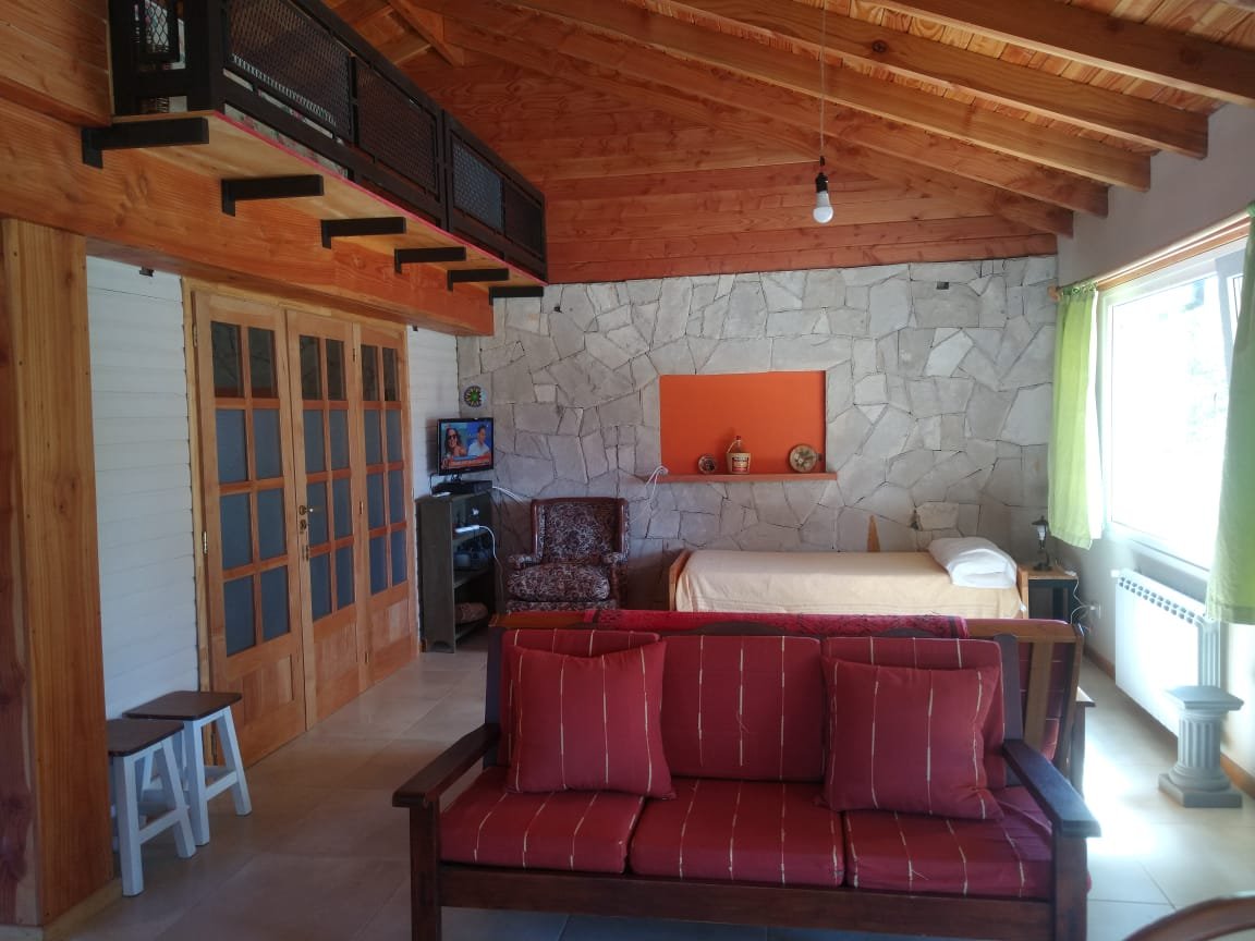 Cabaña con Patio y Parrilla