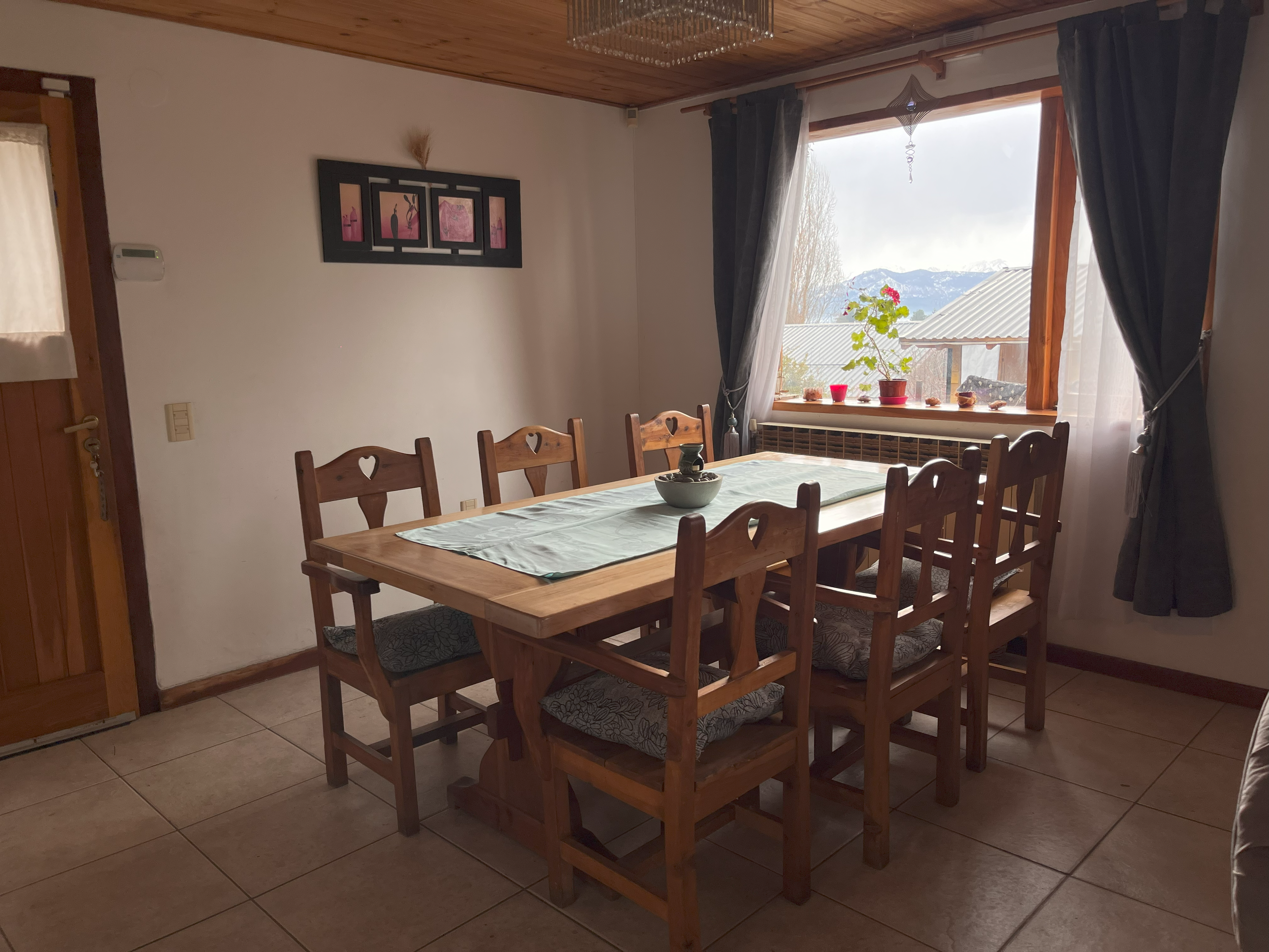 Casa con Patio y Parrilla a 6km del Centro